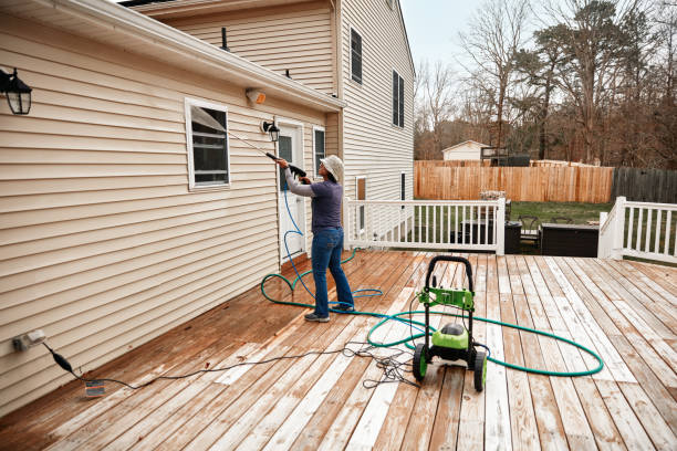 Best Commercial Pressure Washing  in Seeley, CA