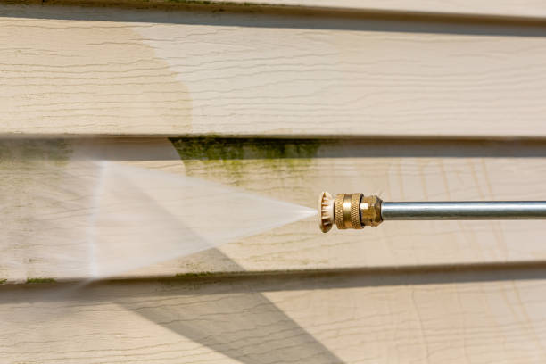 Best Concrete Pressure Washing  in Seeley, CA